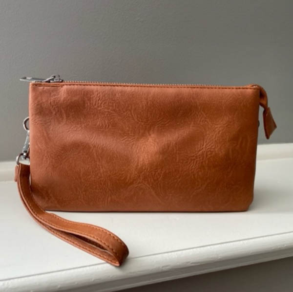 The Lexi Saddle Crossbody Bag - Camel